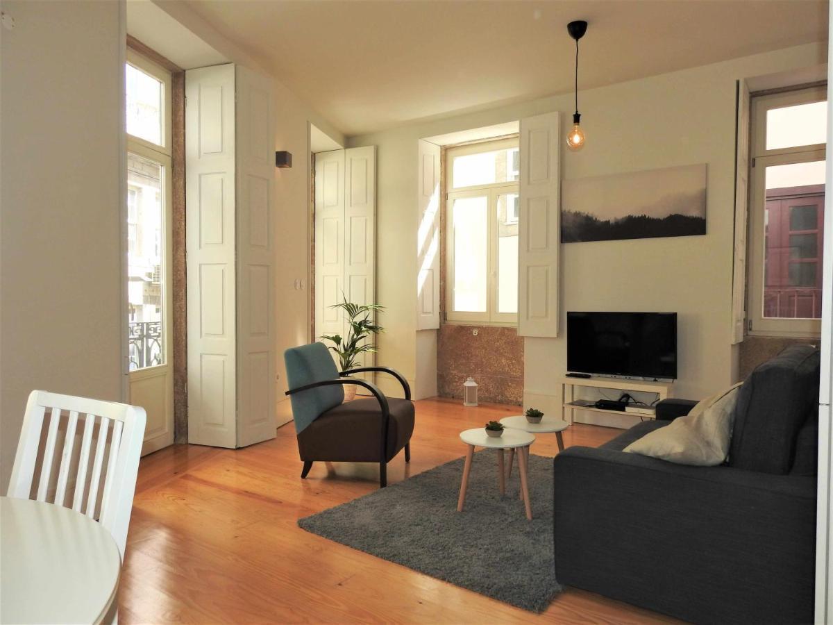 Oporto Delight 1 Luxury Apartment In Historic Center With Balcony Max 4 P Exterior foto