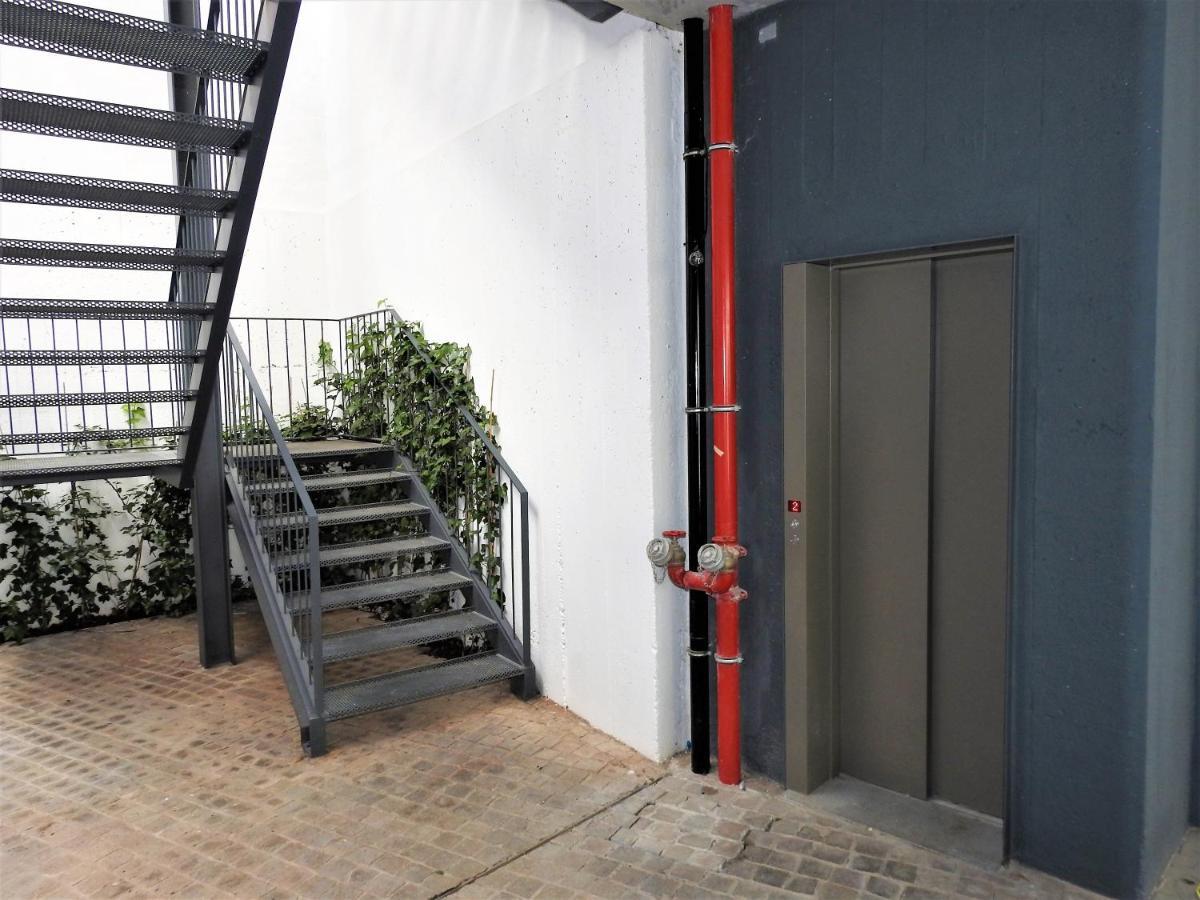 Oporto Delight 1 Luxury Apartment In Historic Center With Balcony Max 4 P Exterior foto